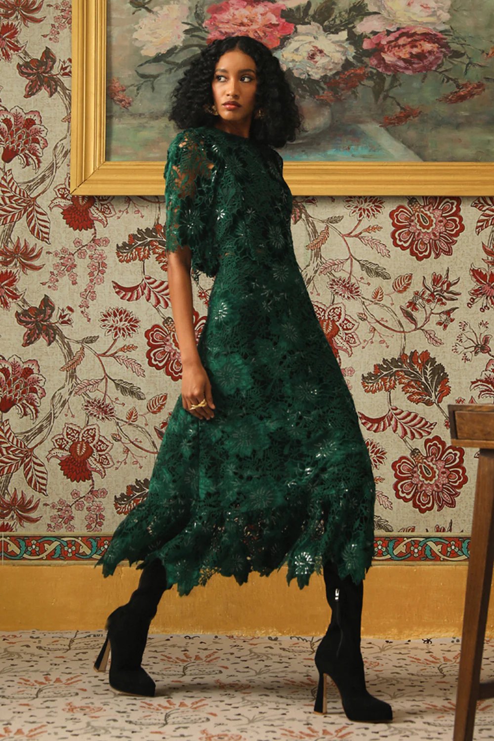 Glimmering Cutwork Applique Skirt