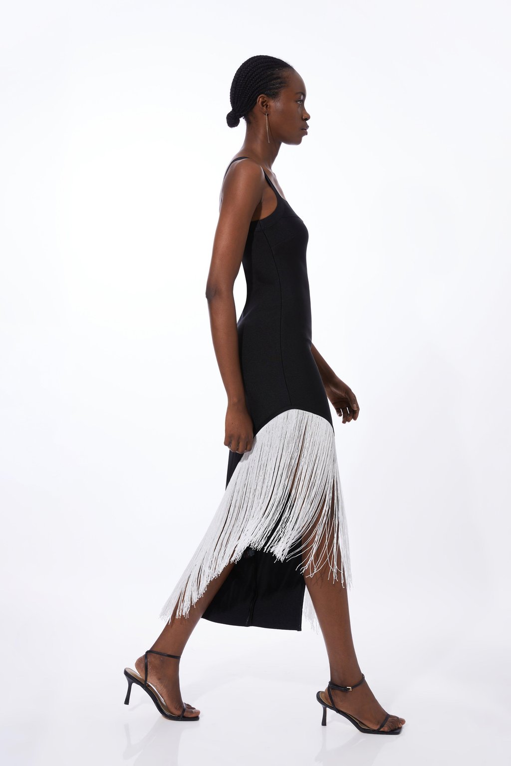 Petite Figure Form Bandage Asymmetric Fringe Hem Knit Dress