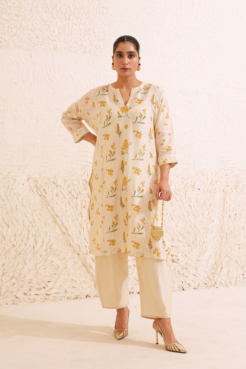 Ivory Chanderi Hand Block Floral Kurta Set.