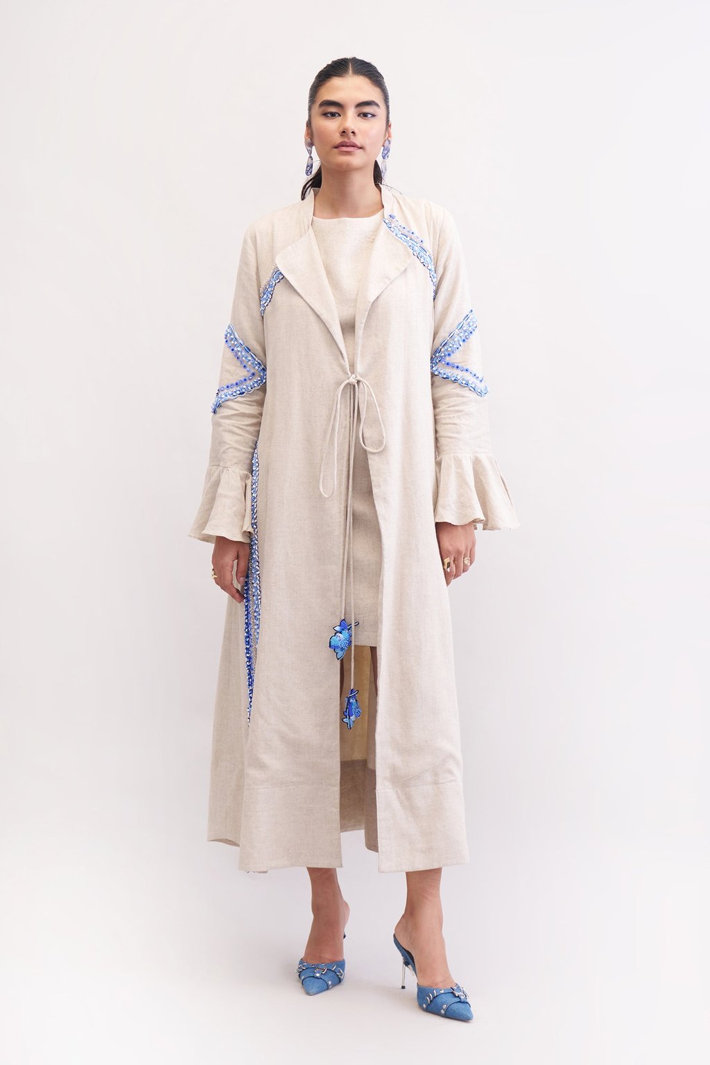 Antara Short Dress with Bouelvard Cape Set