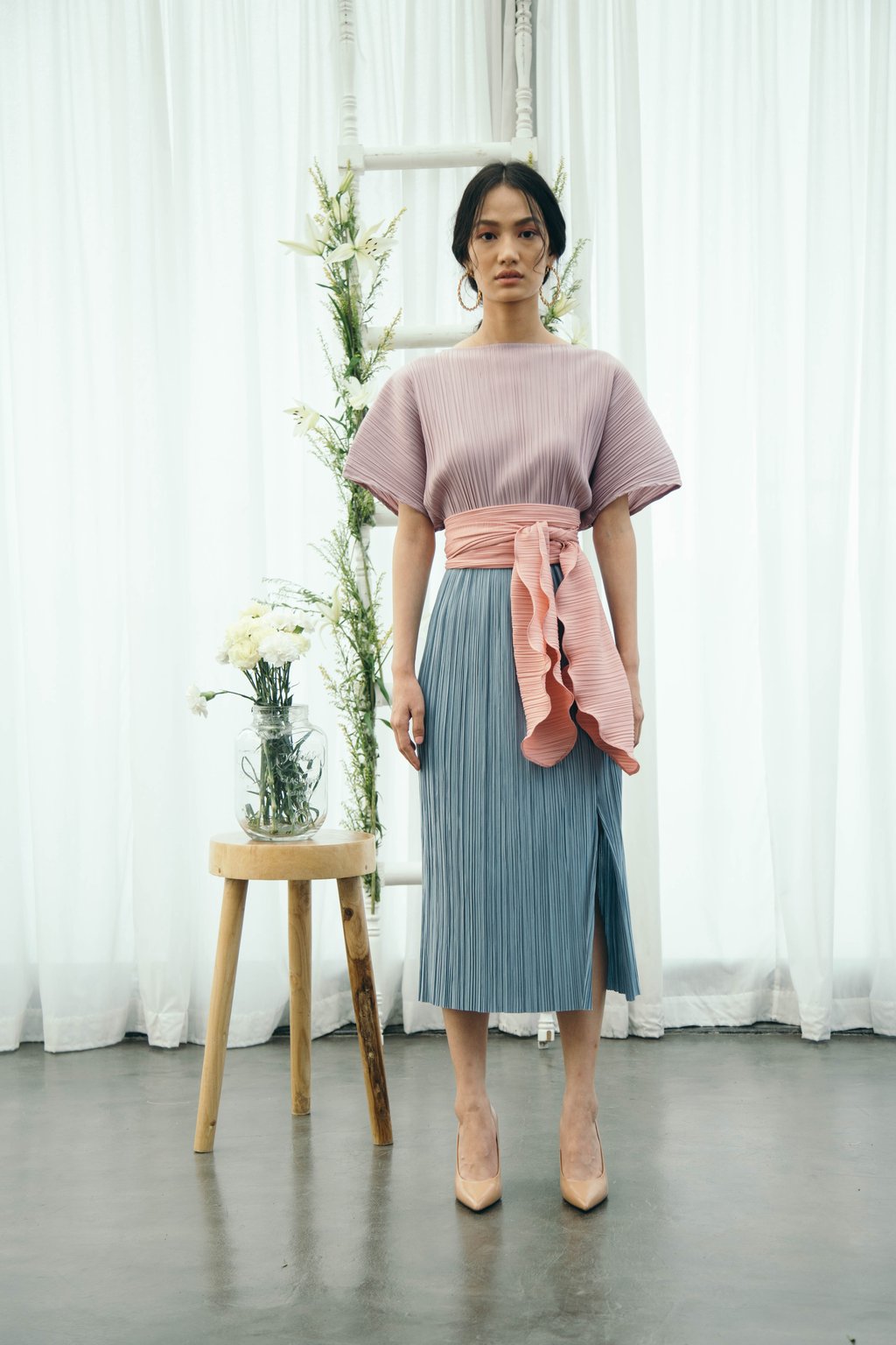 Pleats Dress with Belt
