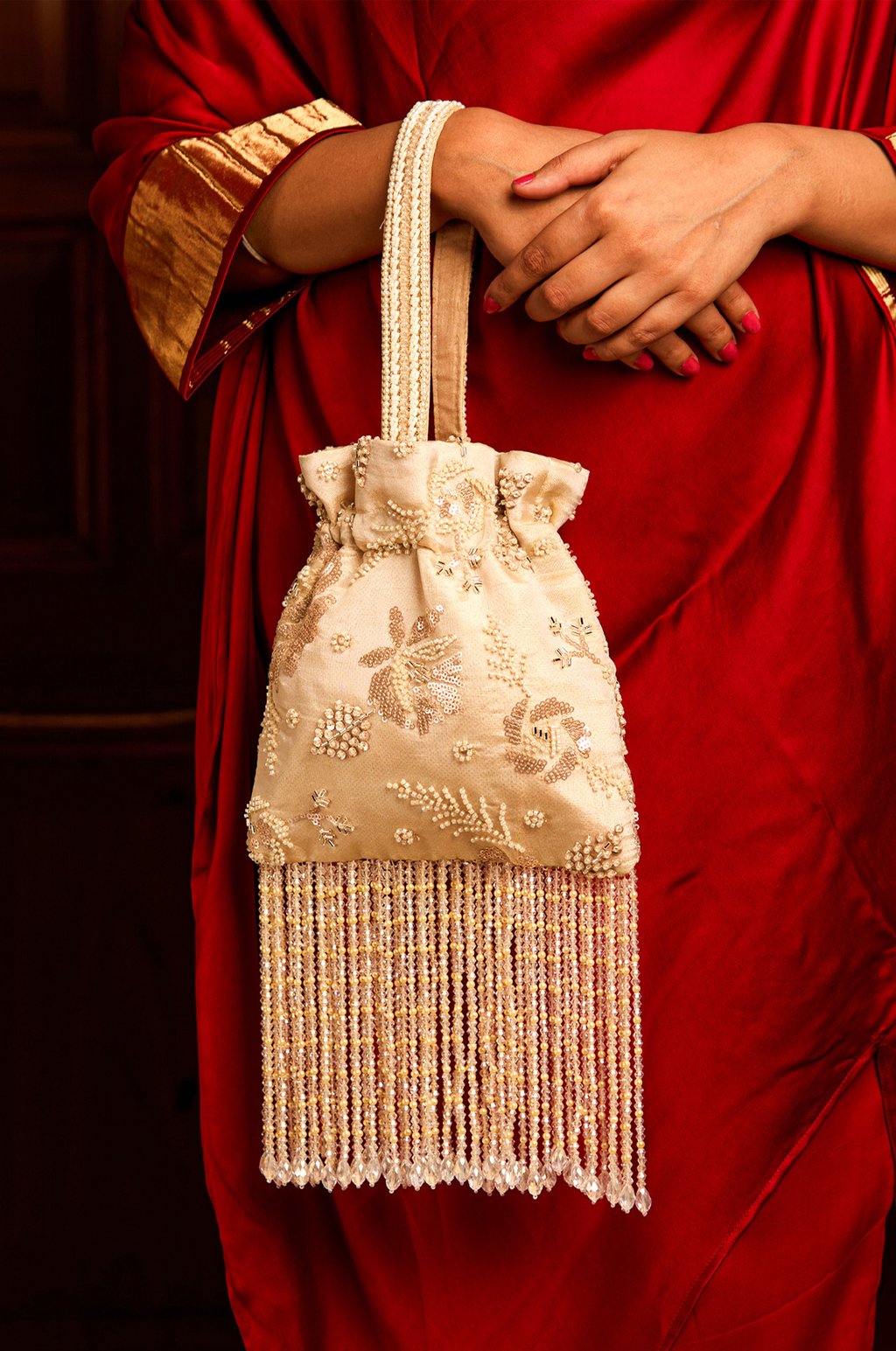 Divisha (Potli)