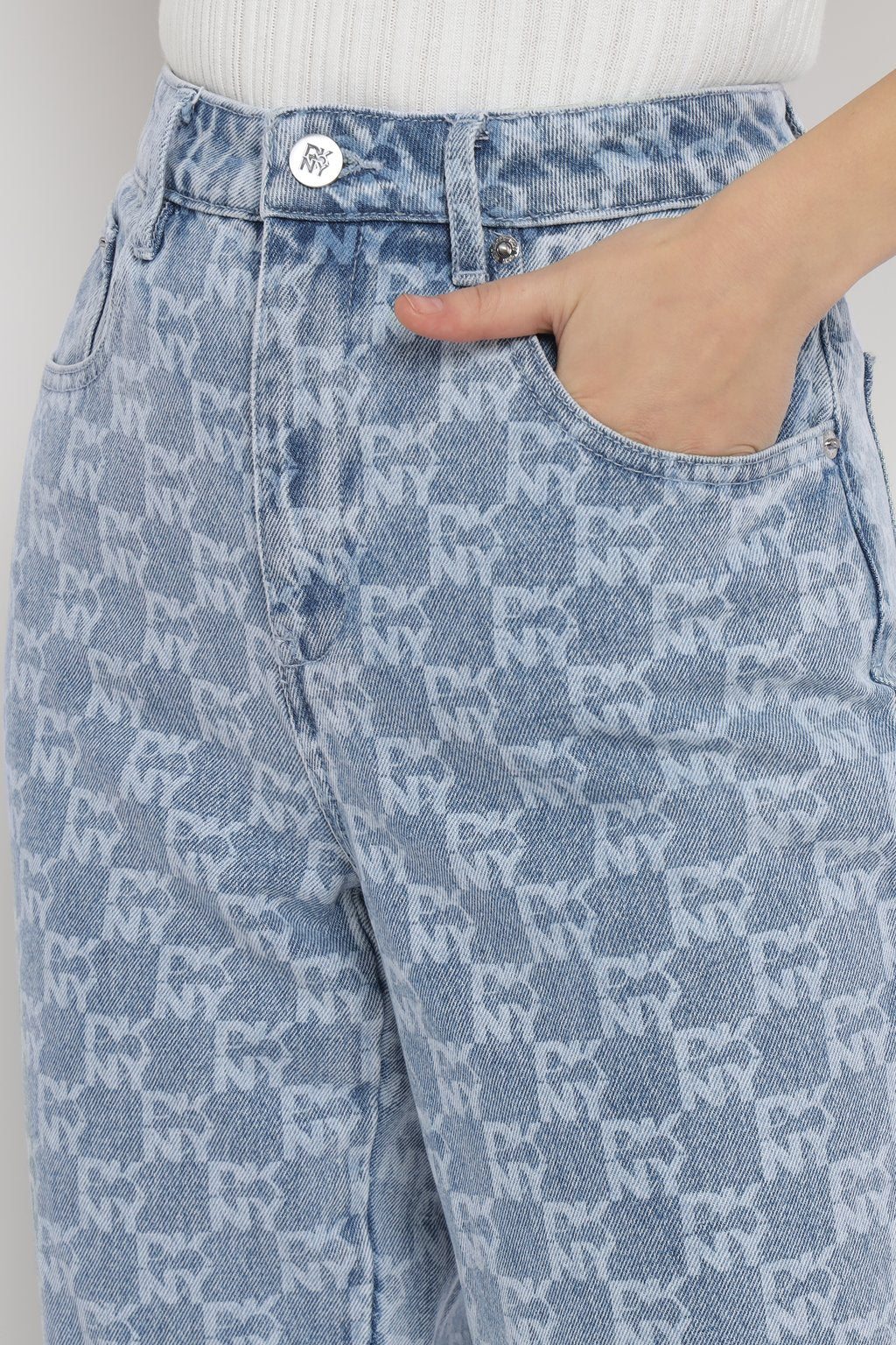 Slim Straight Allover Logo Heart of Ny Jeans