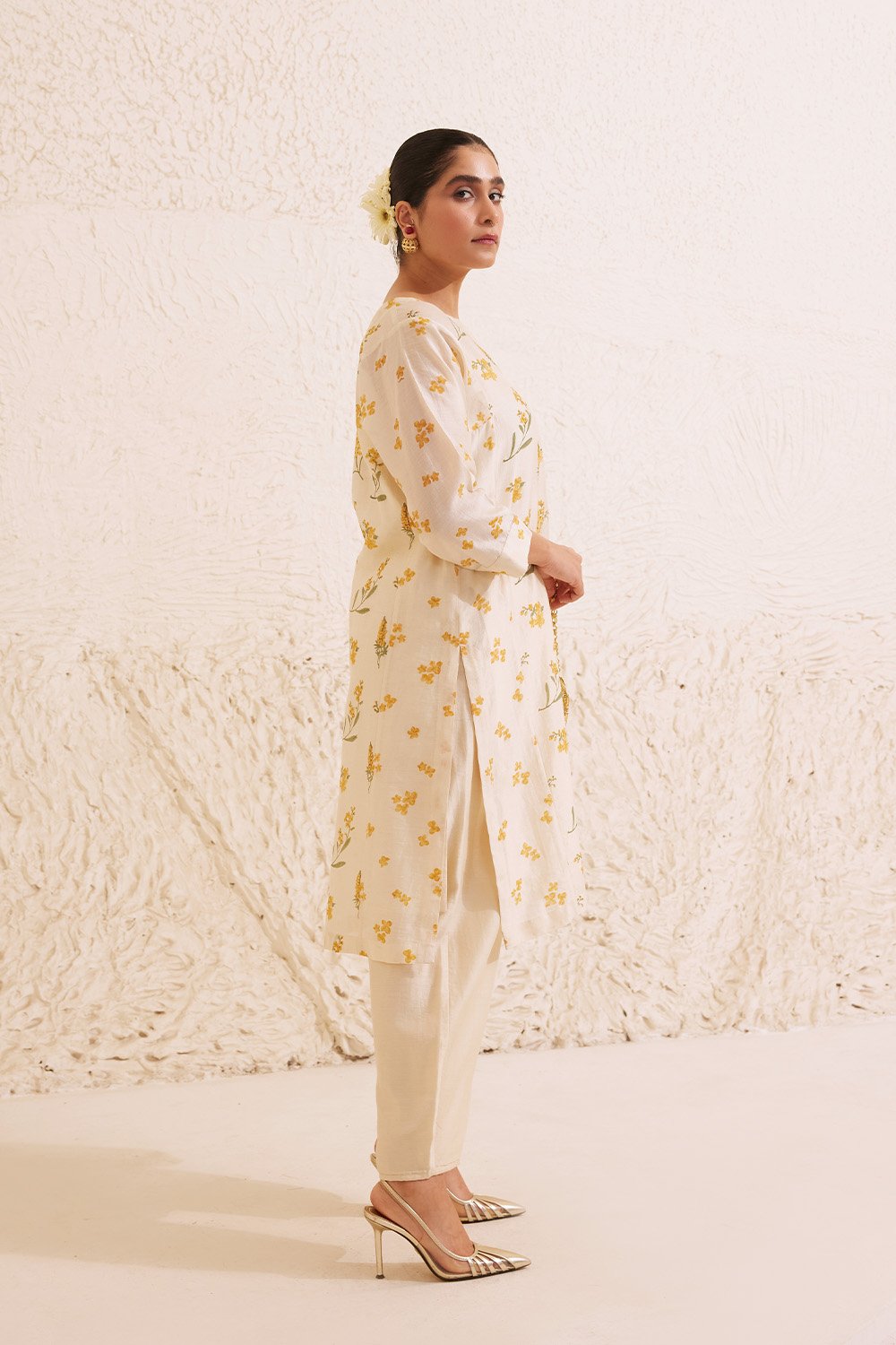 Ivory Chanderi Hand Block Floral Kurta Set.