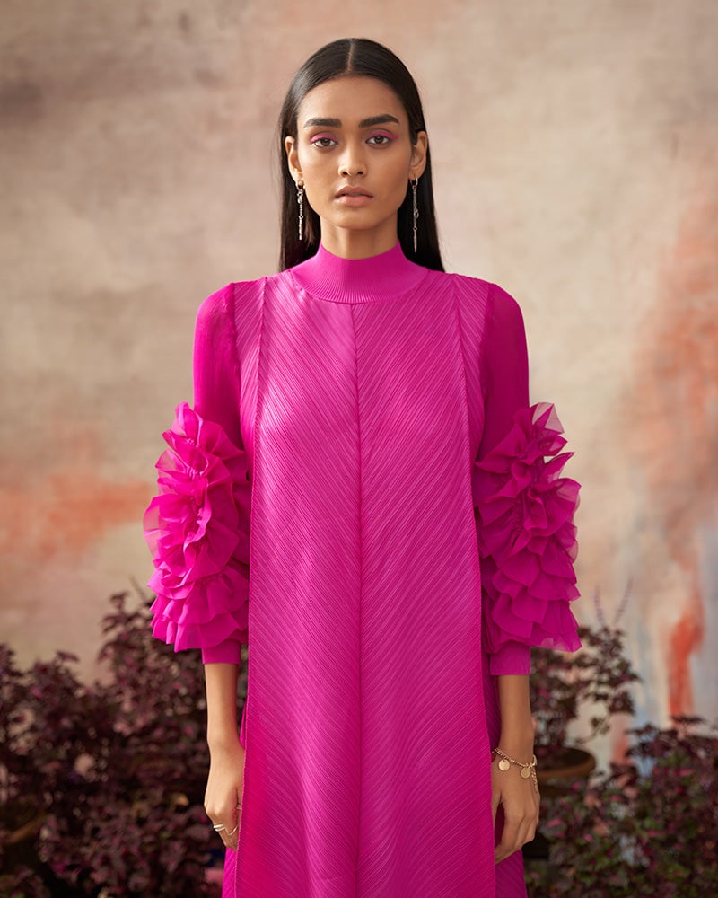 Flower Sleeves Pleat Dress