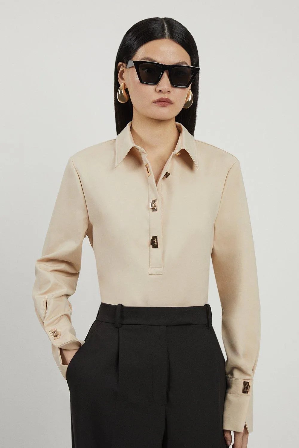 Techno Cotton Woven Shirt with Gold Clasp