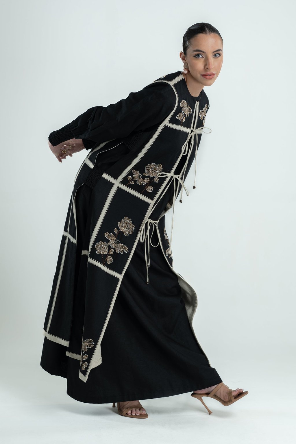 Okno Abaya Set Gcc