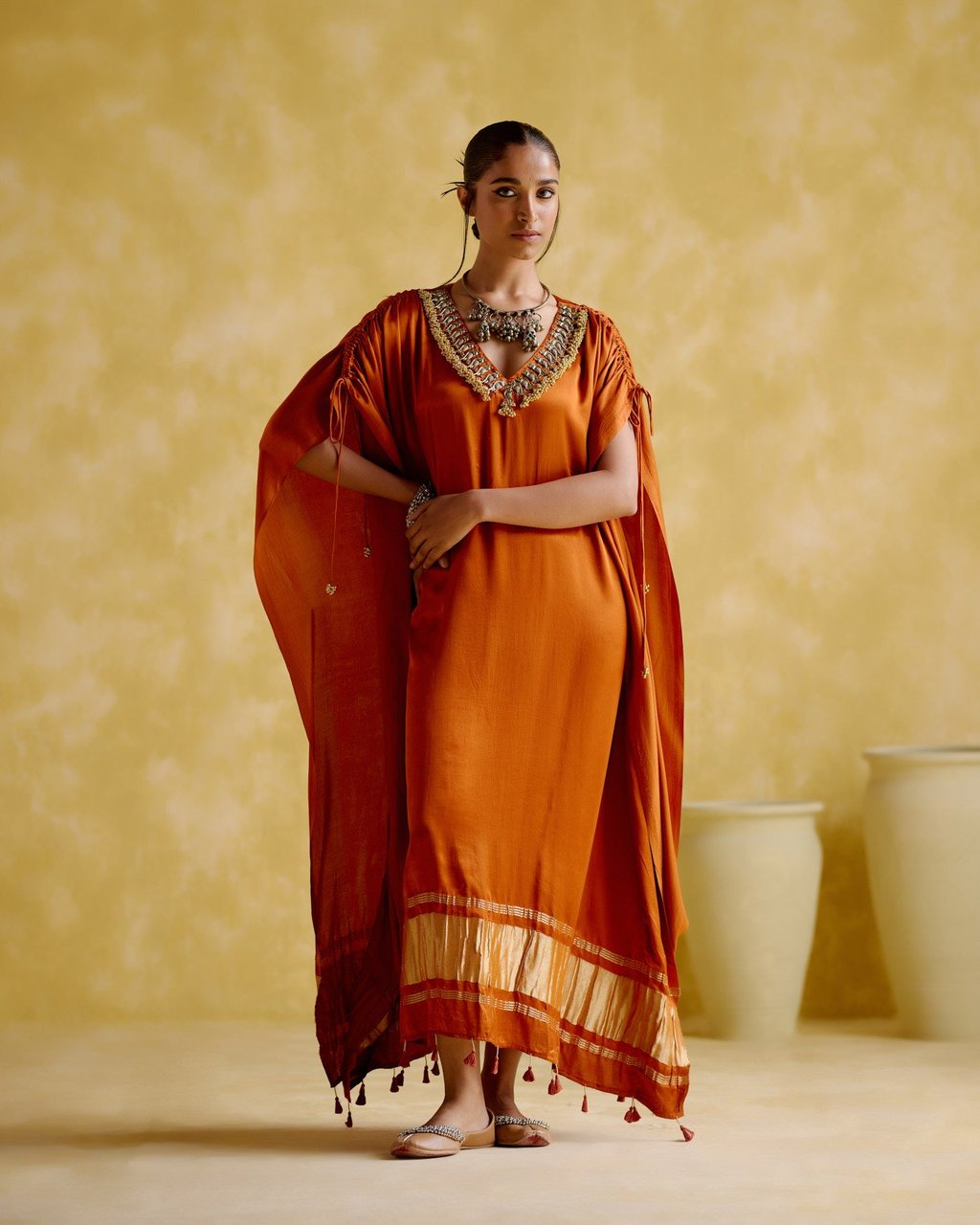 Amor Kaftan