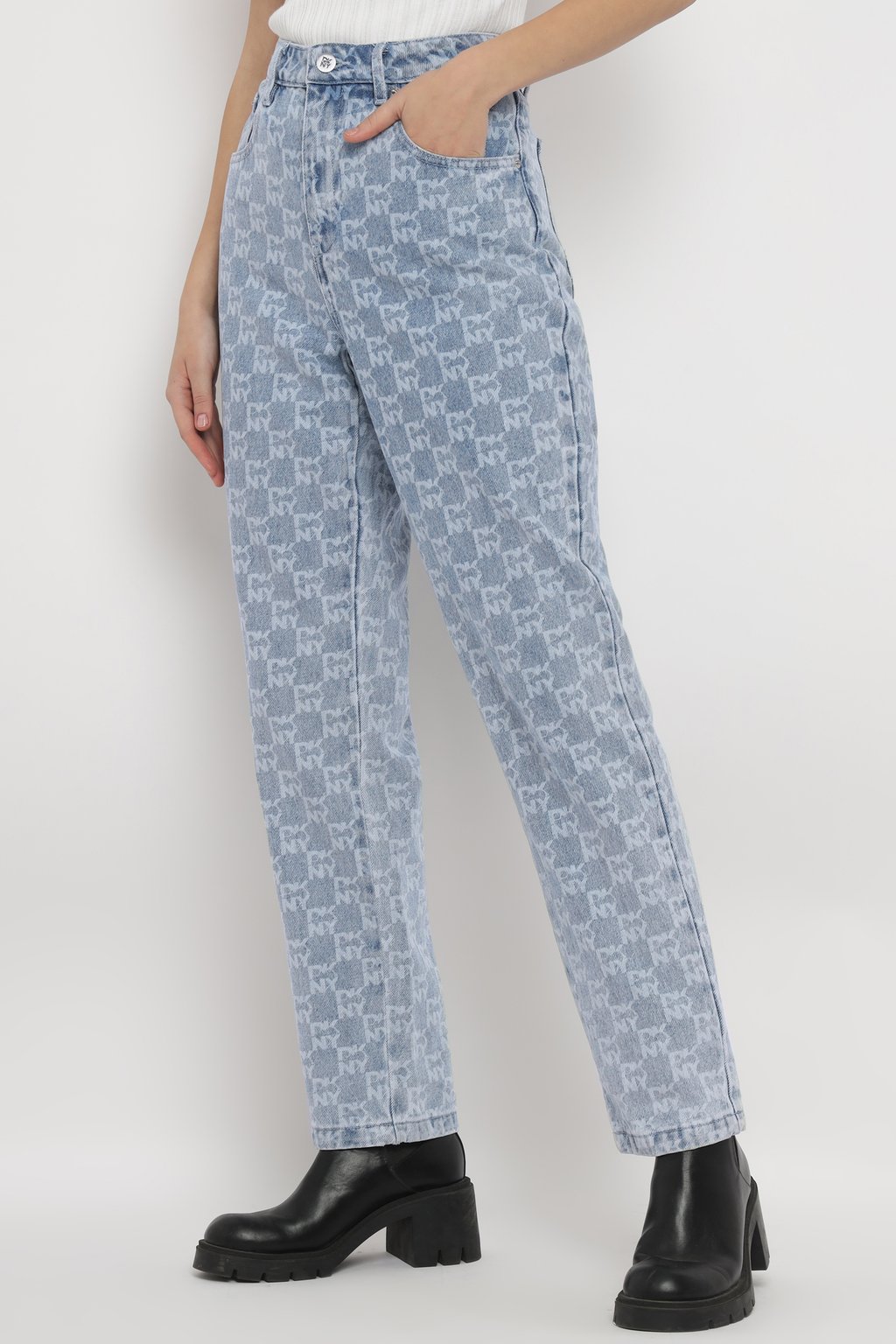 Slim Straight Allover Logo Heart of Ny Jeans