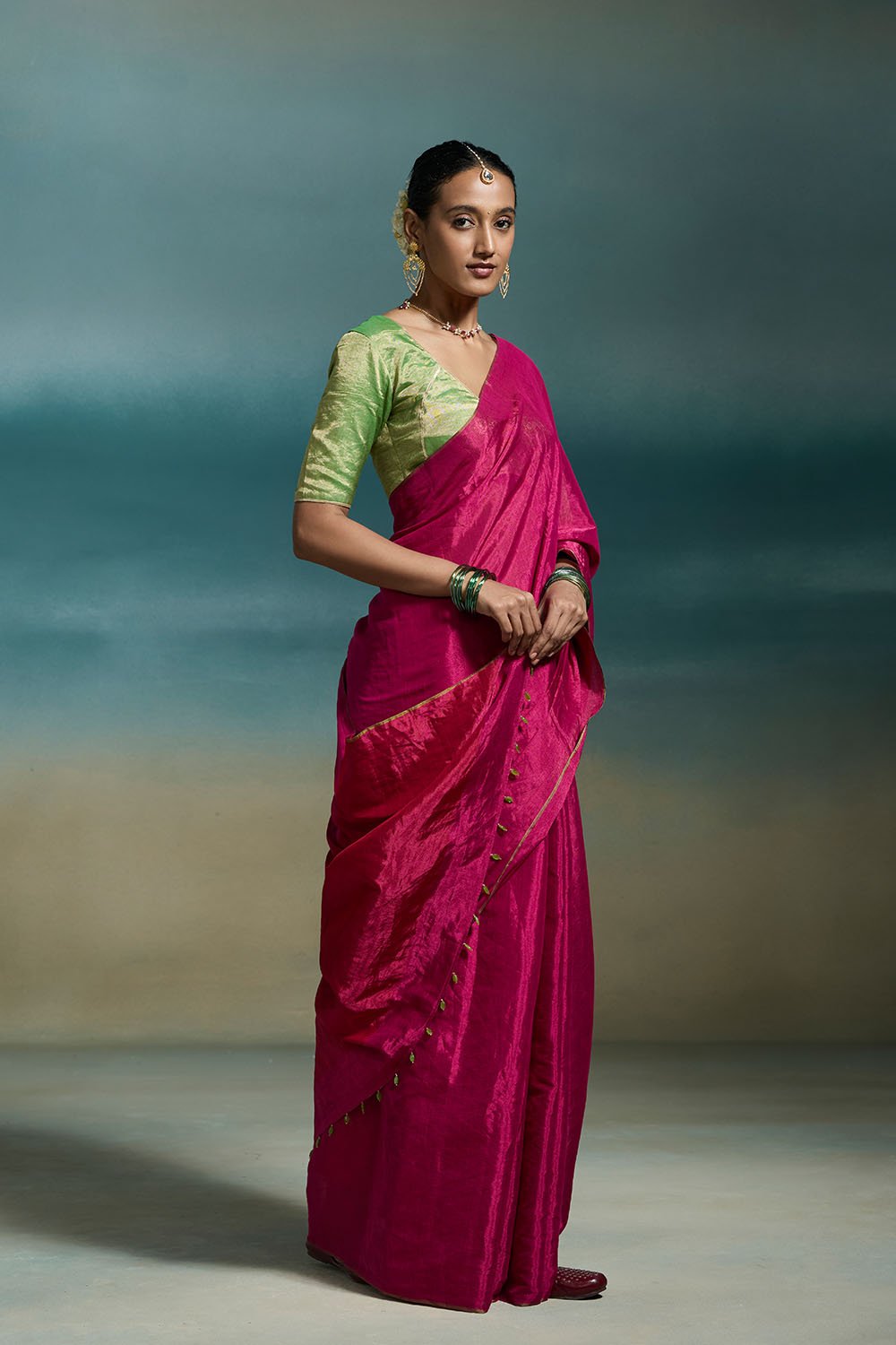 Preyasi Handloom Tissue Pink Sarees