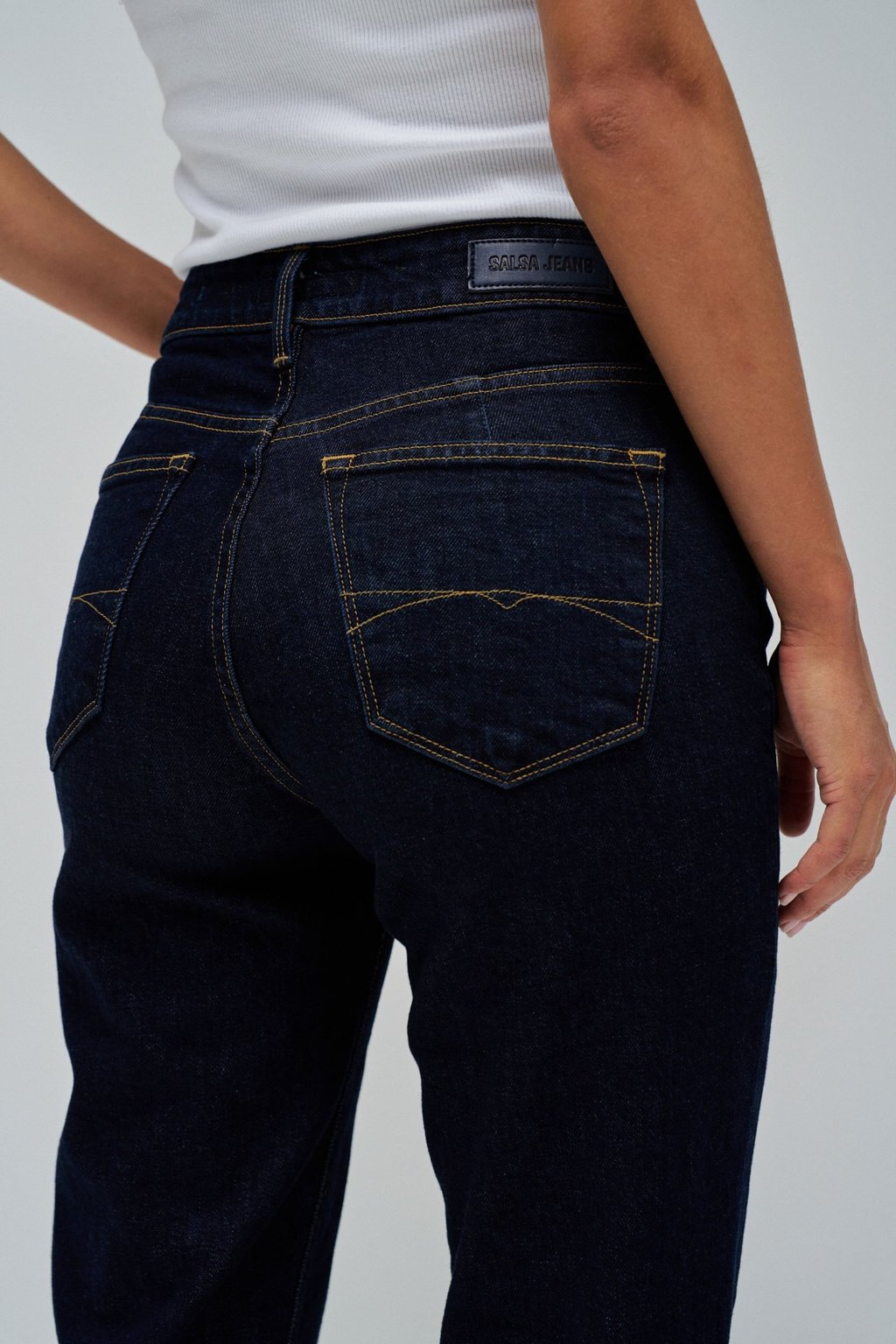 True Fit Cropped Slim Denim