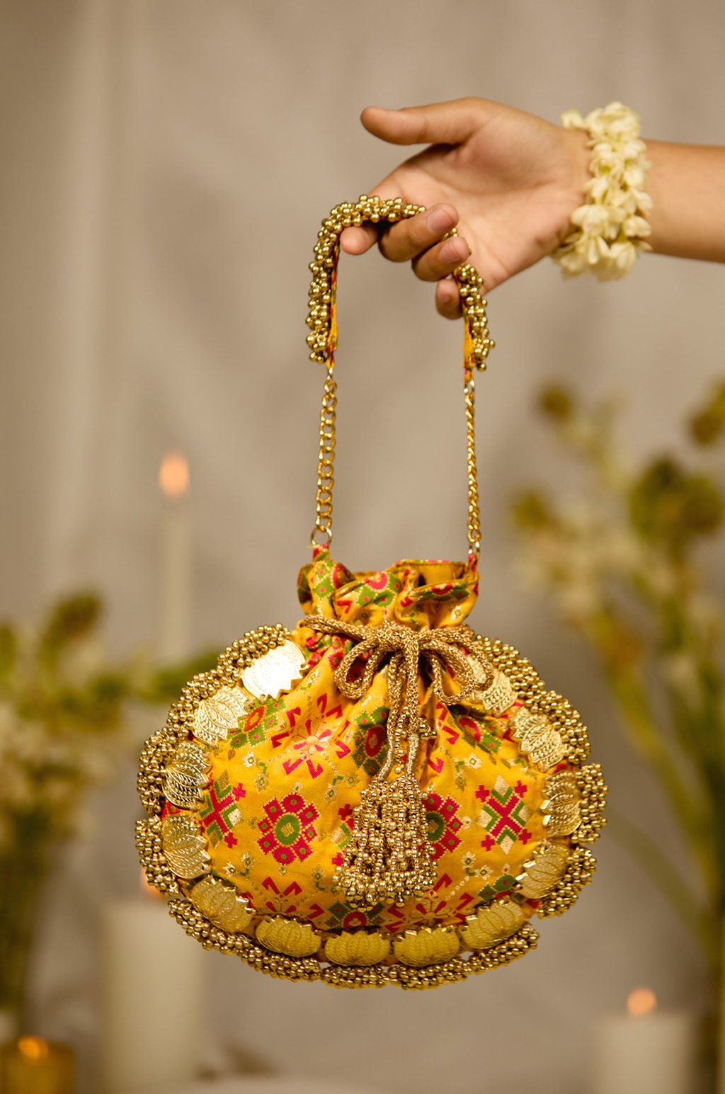 Avika Mustard (Potli)