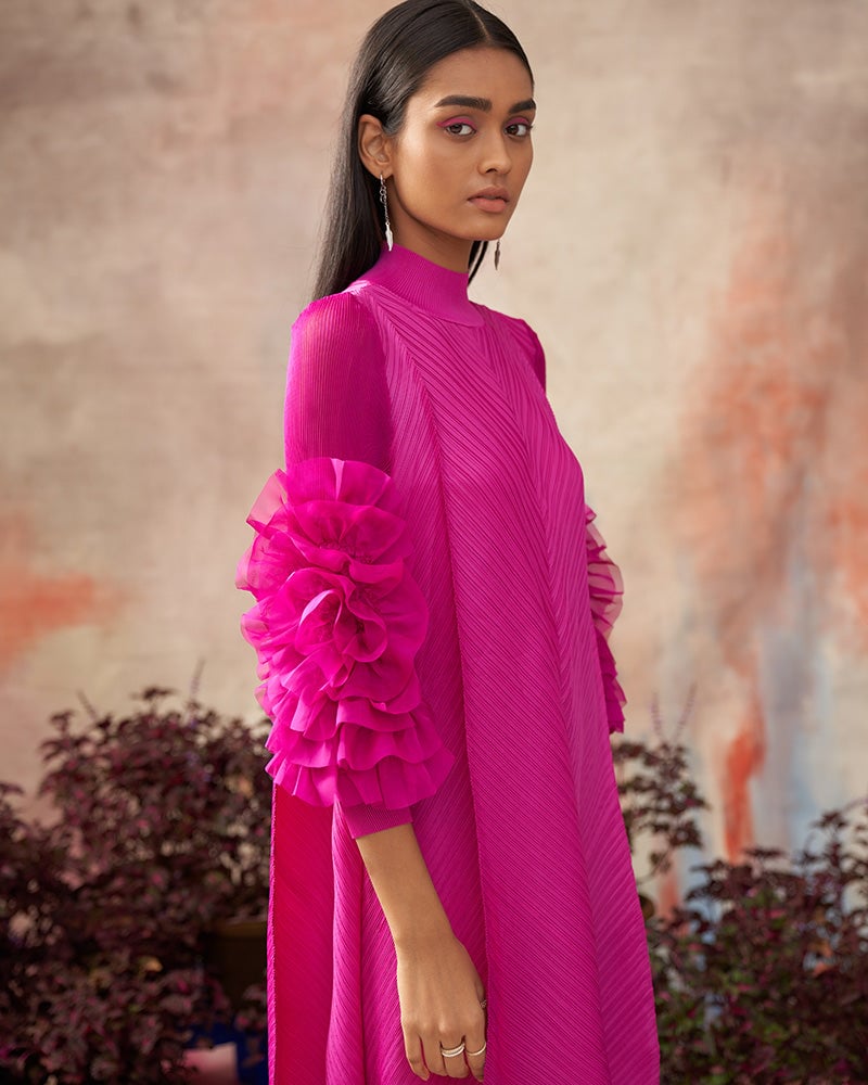 Flower Sleeves Pleat Dress