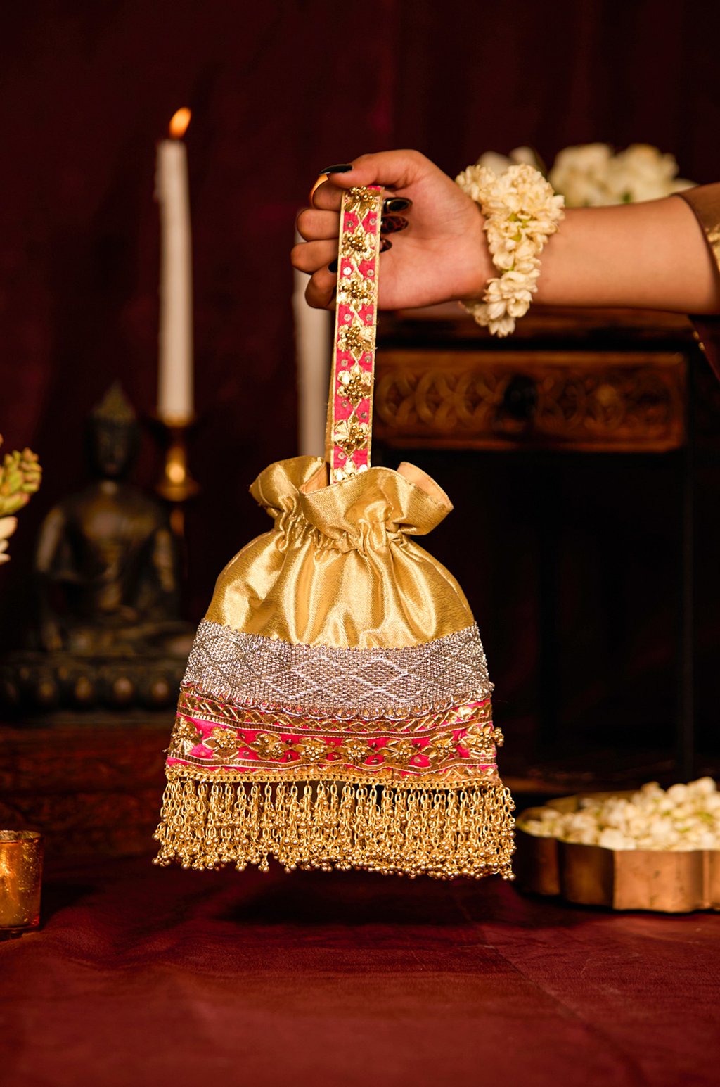Prisha Gold (Potli)