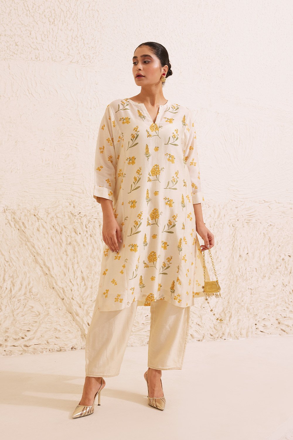 Ivory Chanderi Hand Block Floral Kurta Set.