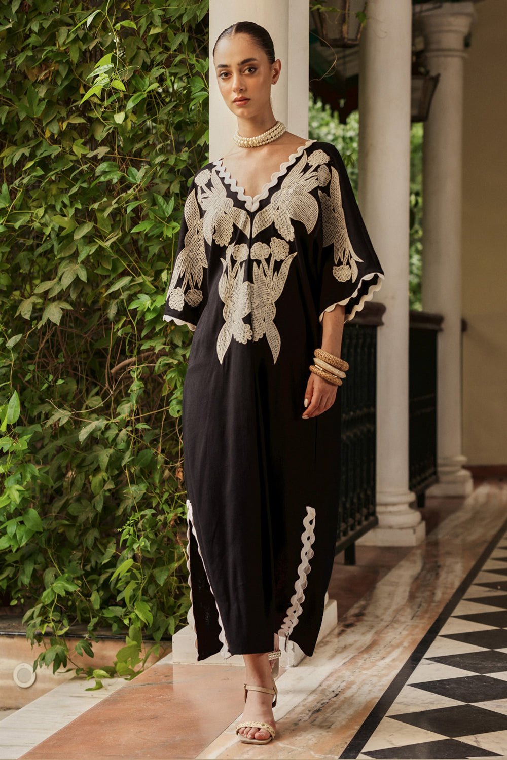 Honeycomb Embroidered Kaftan