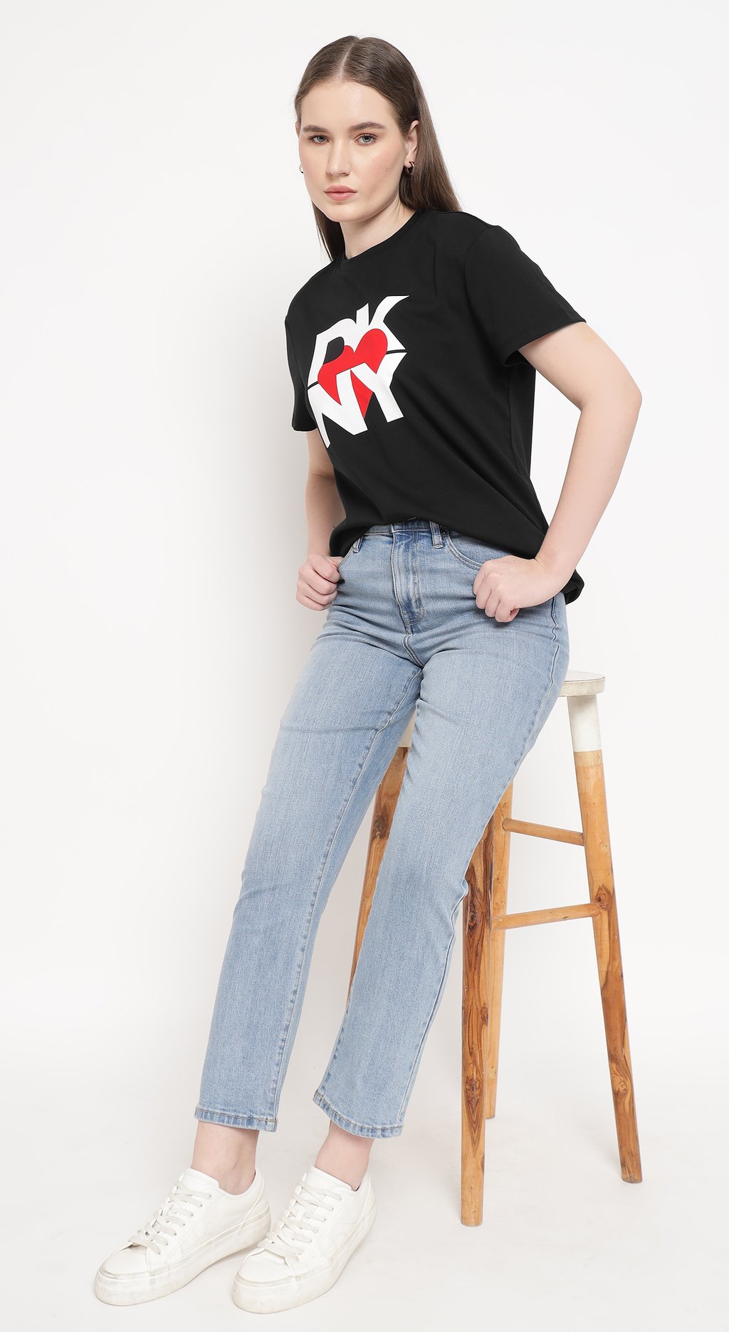 Heat Of Ny Logo T-Shirt