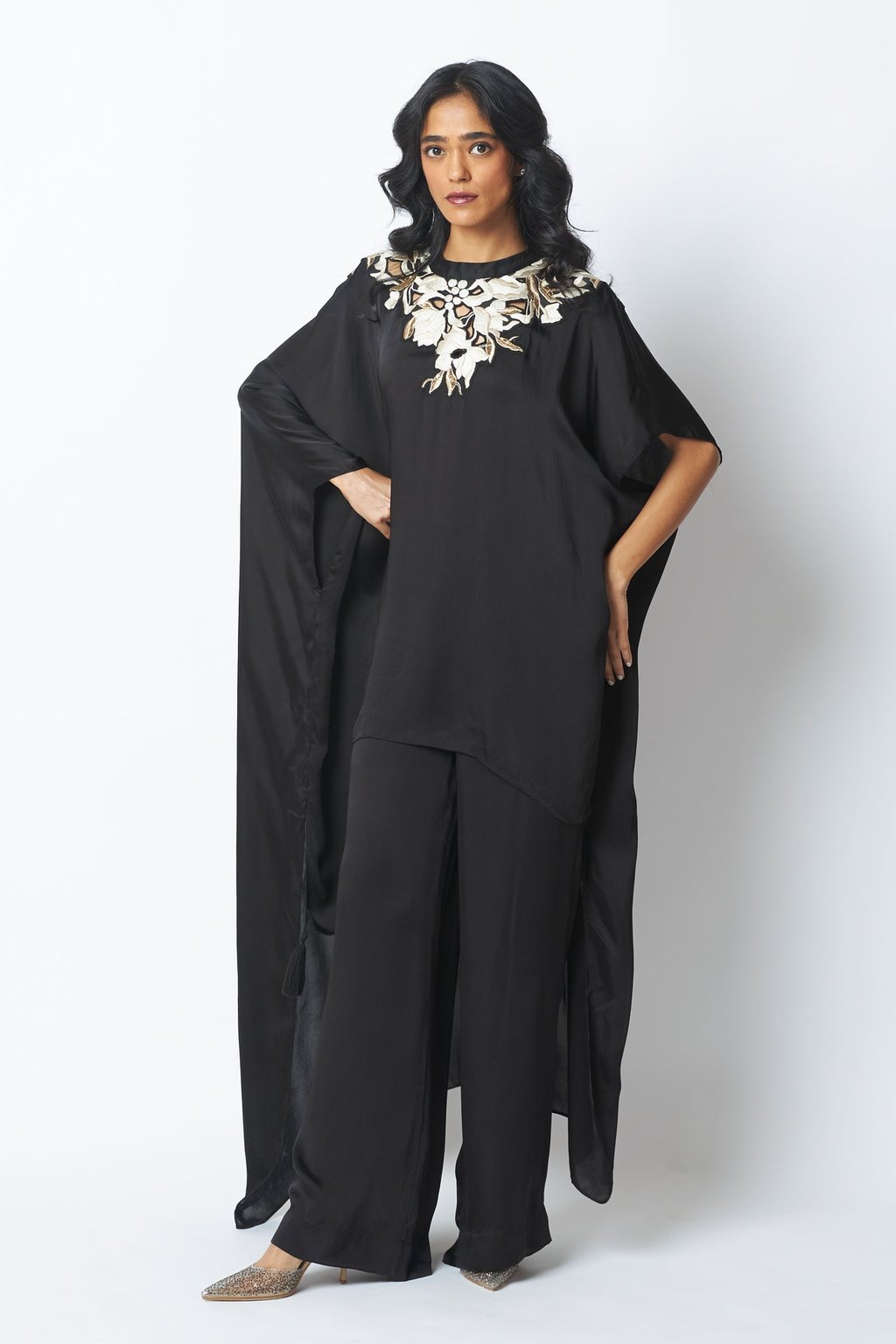 Anisa - Vintage Flowy Kaftan Set