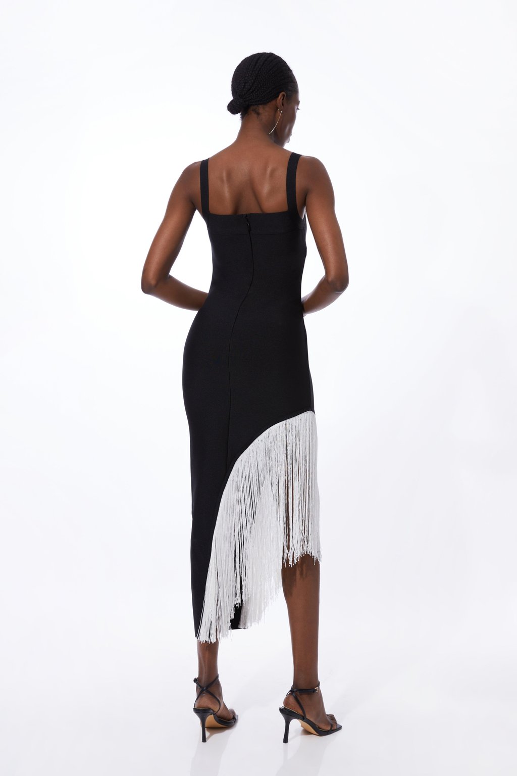Petite Figure Form Bandage Asymmetric Fringe Hem Knit Dress