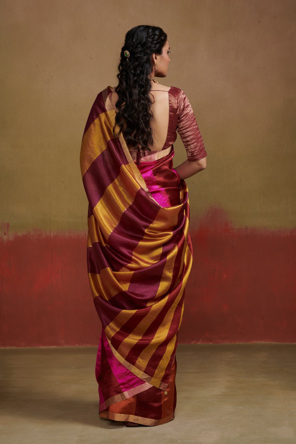Samyukta with Blouse Fabric
