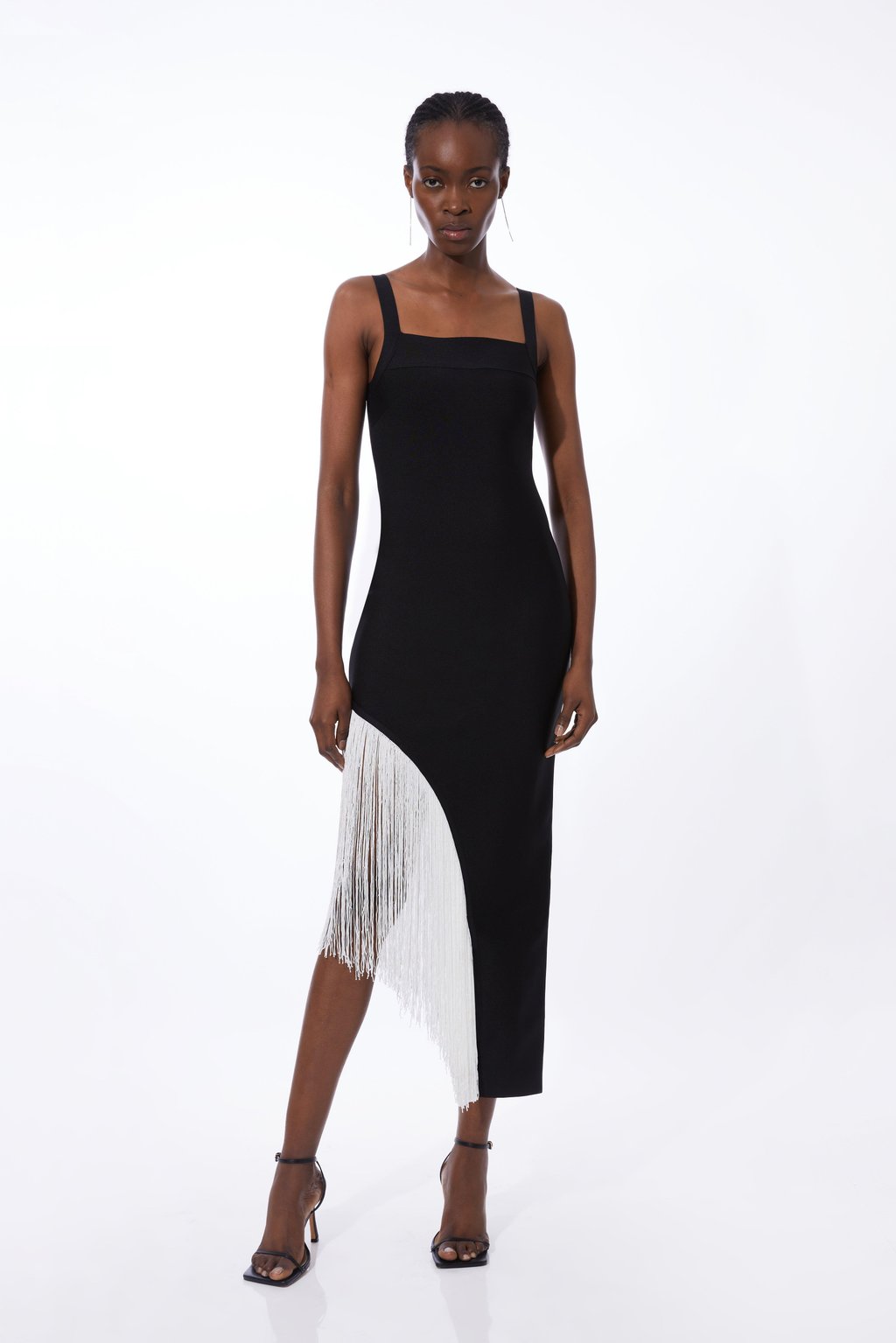 Petite Figure Form Bandage Asymmetric Fringe Hem Knit Dress