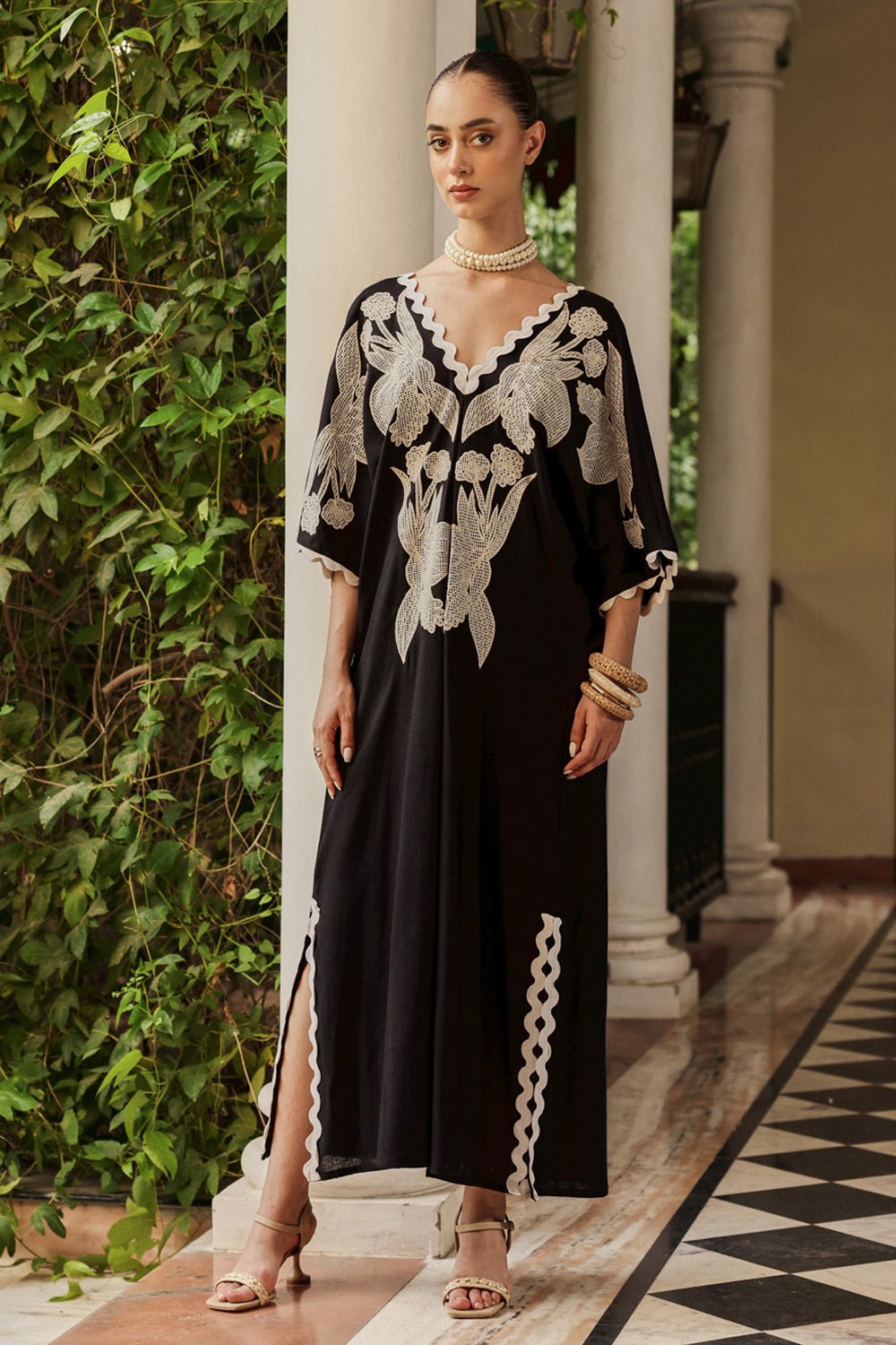 Honeycomb Embroidered Kaftan