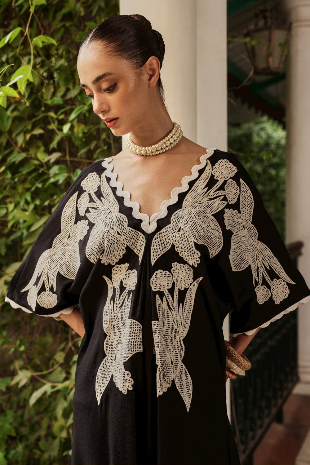 Honeycomb Embroidered Kaftan