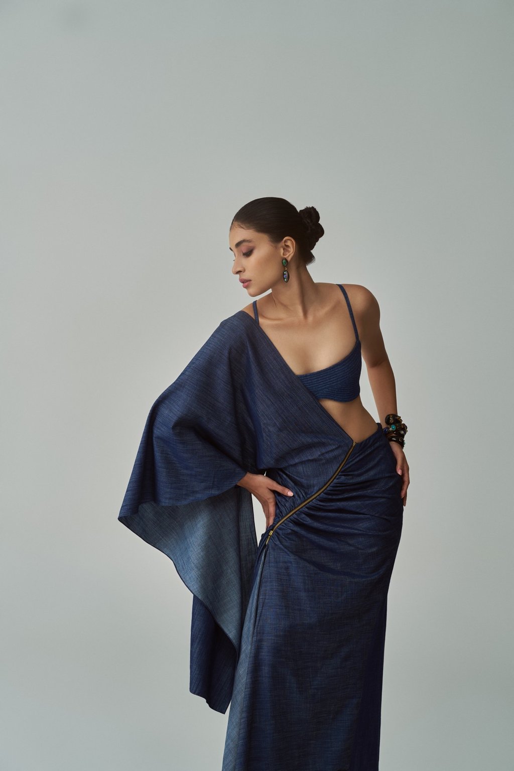 Lara Sari Blue