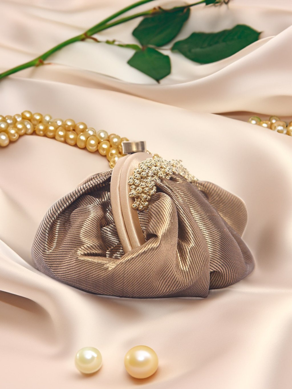 Belladona (Potli Clutches)
