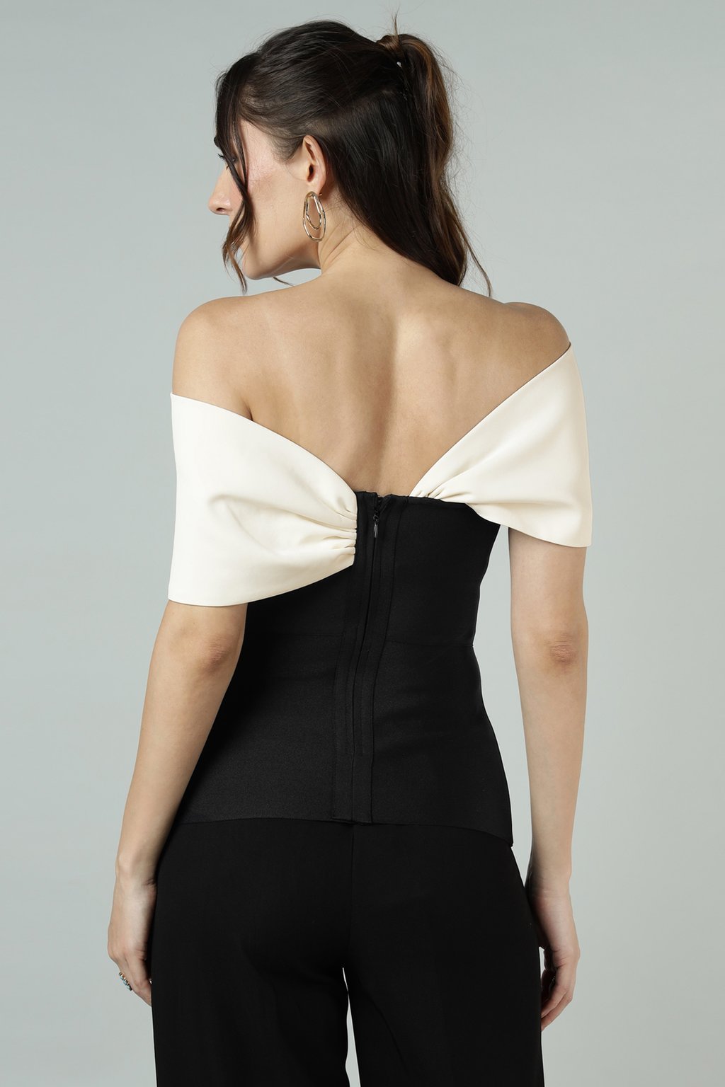 Figure Form Bandage Knit Asymmetric Strap Top