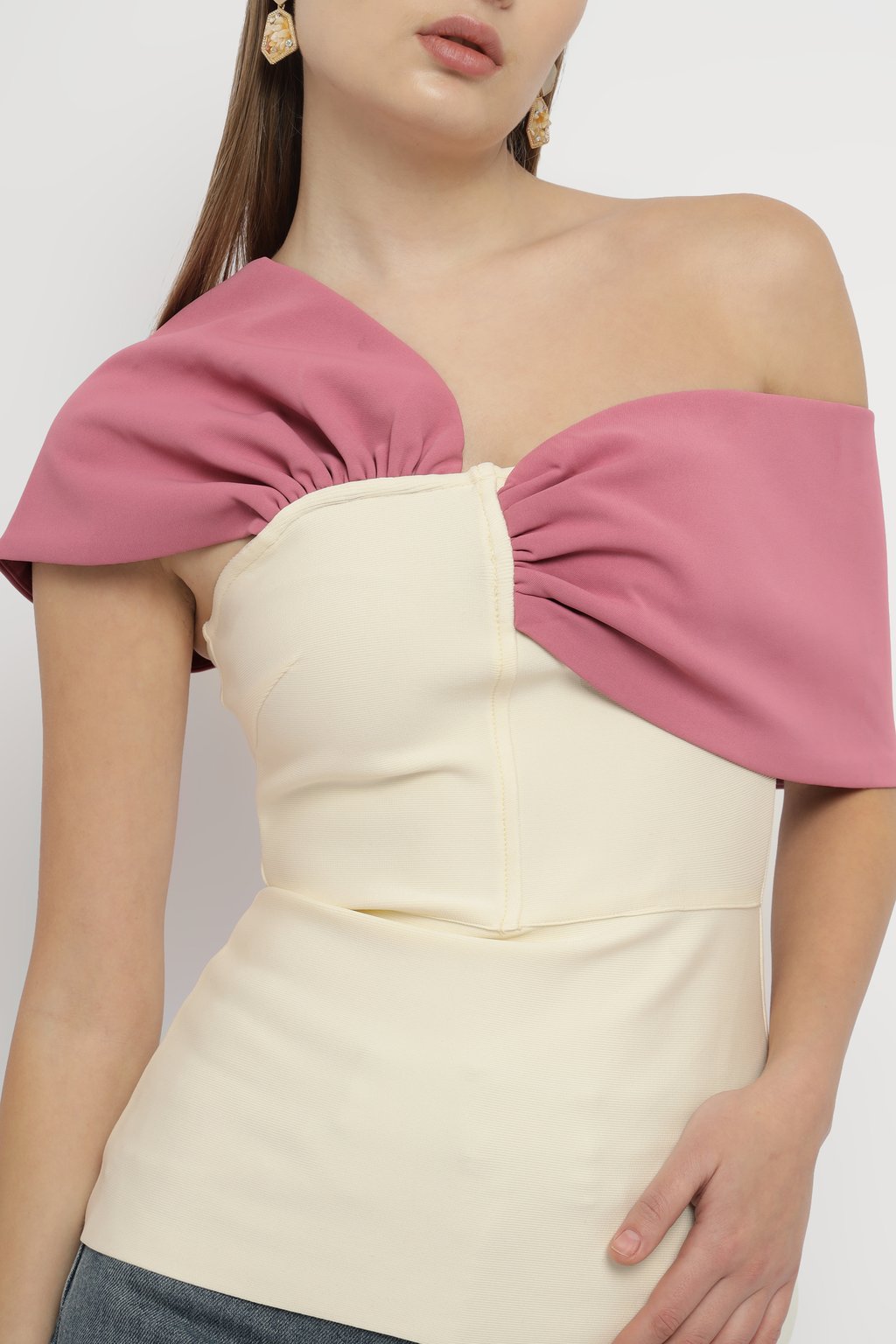 Figure Form Bandage Knit Asymmetric Strap Top