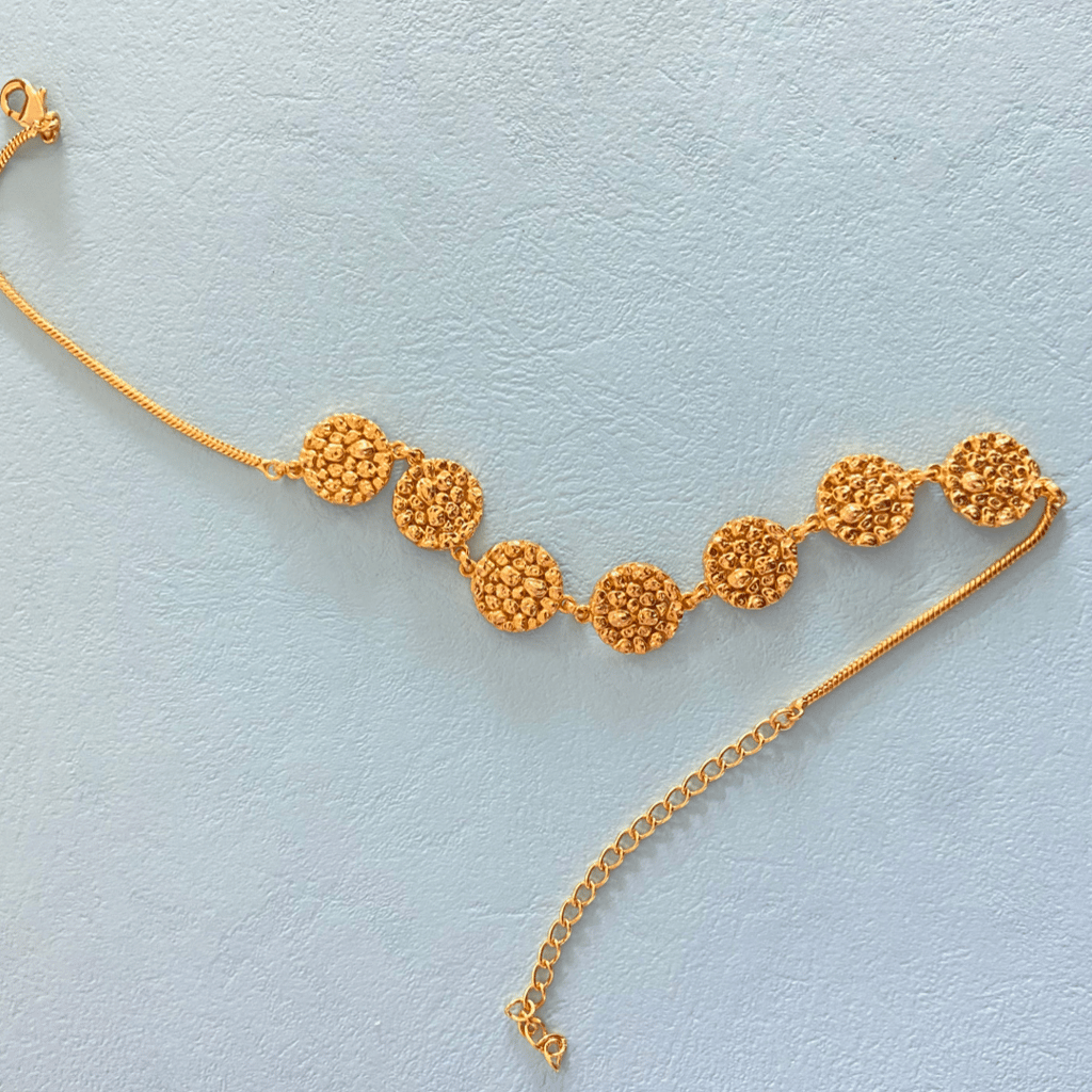 Pebble Choker